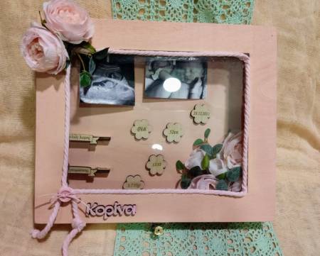 Αναμνηστικό κουτί γέννησης με λουλούδια